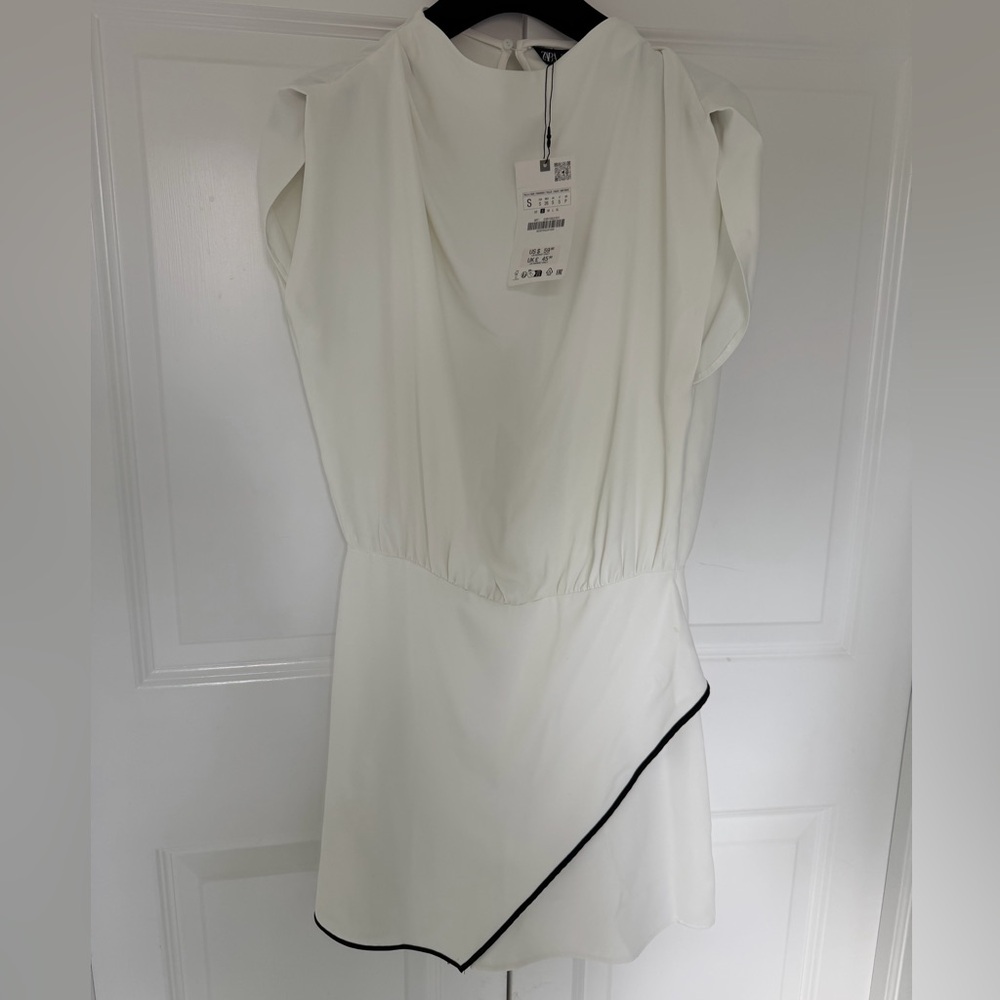 Zara Asymmetrical White Dress with Black Accent Size S